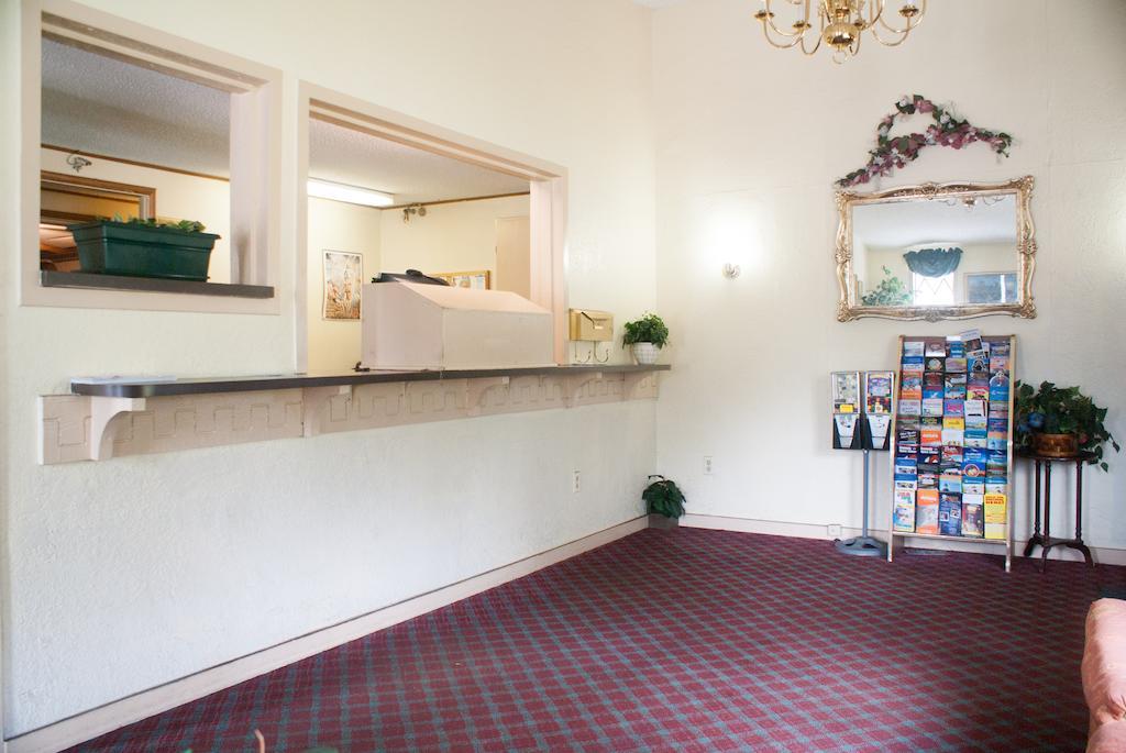 Executive Inn Jacksonville Exterior photo